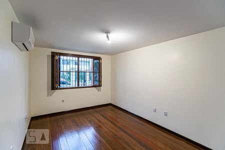 Quarto 1 - Suíte de casa à venda com 4 quartos, 198m² em Partenon, Porto Alegre