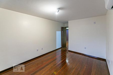 Quarto 1 - Suíte de casa à venda com 4 quartos, 198m² em Partenon, Porto Alegre