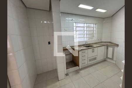 Cozinha de casa à venda com 3 quartos, 150m² em Água Branca, São Paulo