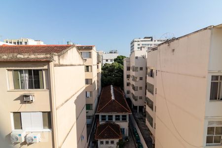 Vista do Quarto de apartamento para alugar com 2 quartos, 72m² em Tijuca, Rio de Janeiro