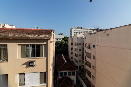 Vista da Sala de apartamento para alugar com 2 quartos, 72m² em Tijuca, Rio de Janeiro