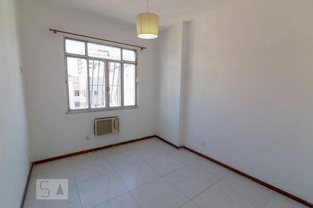 Quarto de apartamento para alugar com 2 quartos, 72m² em Tijuca, Rio de Janeiro