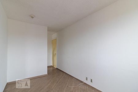 Sala de apartamento para alugar com 2 quartos, 65m² em Jardim Guairaca, São Paulo