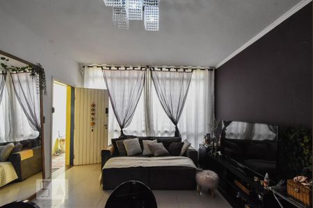 Sala de casa à venda com 2 quartos, 90m² em Vila Cordeiro, São Paulo