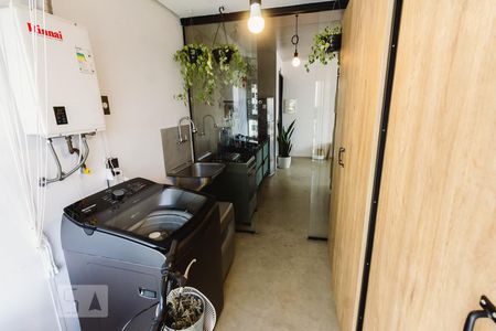 Apartamento à venda com 70m², 2 quartos e 1 vaga Apartamento à venda com 70m², 2 quartos e 1 vagaLavanderia