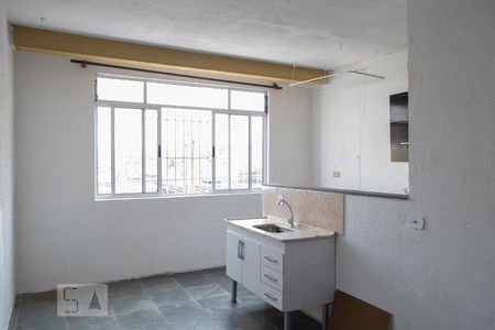 COZINHA de casa para alugar com 1 quarto, 40m² em Vila Zat, São Paulo