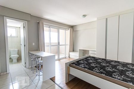 Studio de kitnet/studio para alugar com 1 quarto, 31m² em Centro, Curitiba