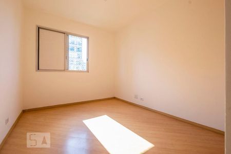 Quarto 2 de apartamento para alugar com 2 quartos, 72m² em Pinheiros, São Paulo