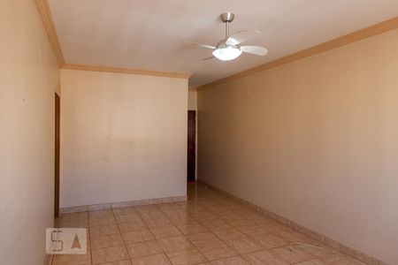 Sala de apartamento para alugar com 3 quartos, 109m² em Centro, Ribeirão Preto