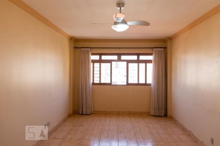 Sala de apartamento para alugar com 3 quartos, 109m² em Centro, Ribeirão Preto