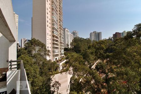 Apartamento para alugar com 240m², 4 quartos e 4 vagas Apartamento para alugar com 240m², 4 quartos e 4 vagasVista da Cobertura