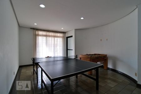 Apartamento para alugar com 240m², 4 quartos e 4 vagas Apartamento para alugar com 240m², 4 quartos e 4 vagasSalão de jogos