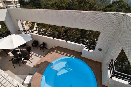 Apartamento para alugar com 240m², 4 quartos e 4 vagas Apartamento para alugar com 240m², 4 quartos e 4 vagasVista do Quarto 4