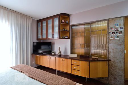 Apartamento para alugar com 240m², 4 quartos e 4 vagas Apartamento para alugar com 240m², 4 quartos e 4 vagasSuíte 1