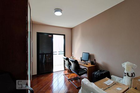 Apartamento para alugar com 240m², 4 quartos e 4 vagas Apartamento para alugar com 240m², 4 quartos e 4 vagasQuarto 3