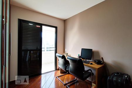 Apartamento para alugar com 240m², 4 quartos e 4 vagas Apartamento para alugar com 240m², 4 quartos e 4 vagasQuarto 3