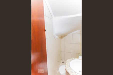 Lavabo de casa para alugar com 2 quartos, 114m² em Utinga, Santo André