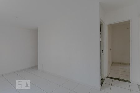 Sala de apartamento para alugar com 2 quartos, 50m² em César de Souza, Mogi das Cruzes