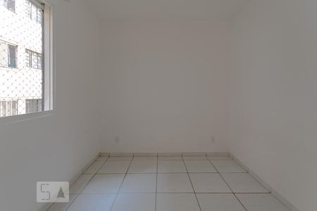 quarto 2 de apartamento para alugar com 2 quartos, 50m² em César de Souza, Mogi das Cruzes