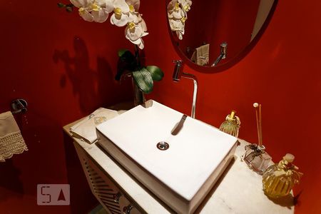 Lavabo de apartamento à venda com 4 quartos, 221m² em Vila Sonia,, São Paulo