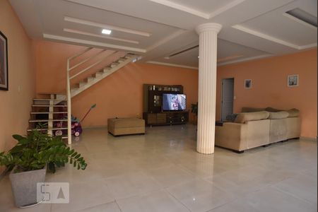 Sala de apartamento à venda com 3 quartos, 390m² em Taquara, Rio de Janeiro