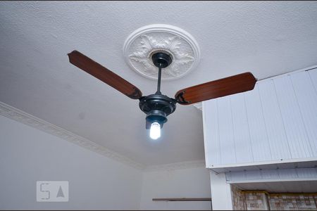 Ventilador de kitnet/studio para alugar com 1 quarto, 35m² em Centro, Niterói