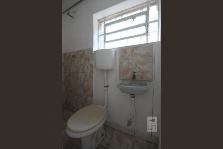 Banheiro de kitnet/studio para alugar com 1 quarto, 80m² em Ipiranga, São Paulo