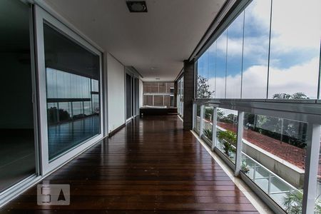 Varanda de apartamento à venda com 3 quartos, 189m² em Cristal, Porto Alegre