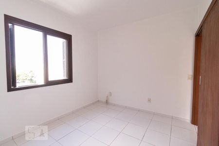 Quarto 1 de apartamento à venda com 2 quartos, 58m² em Marechal Rondon, Canoas