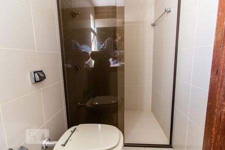 Banheiro da Suíte de apartamento para alugar com 1 quarto, 60m² em Lourdes, Belo Horizonte