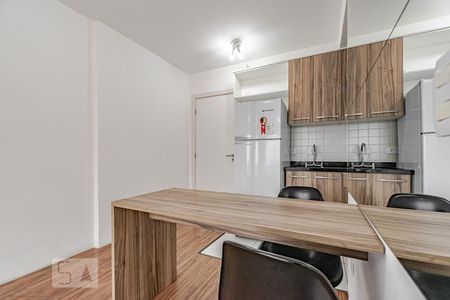 Studio de kitnet/studio para alugar com 1 quarto, 40m² em Centro, Curitiba