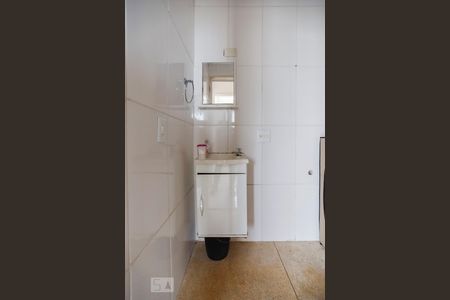 Banheiro de kitnet/studio à venda com 1 quarto, 47m² em Bela Vista, São Paulo