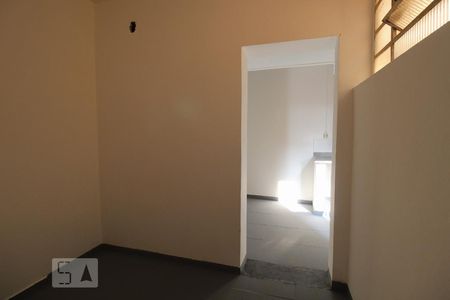 Suíte 1 de casa para alugar com 1 quarto, 40m² em Casa Branca, Santo André