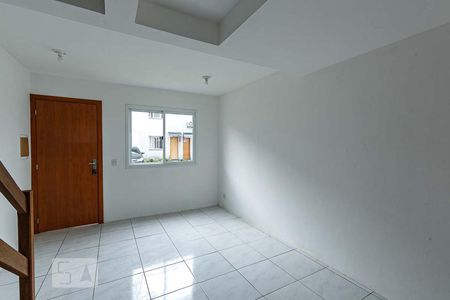 Sala de casa de condomínio para alugar com 2 quartos, 80m² em Aberta dos Morros, Porto Alegre