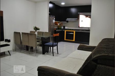 Sala de casa à venda com 2 quartos, 130m² em Vila Santa Teresa, São Paulo