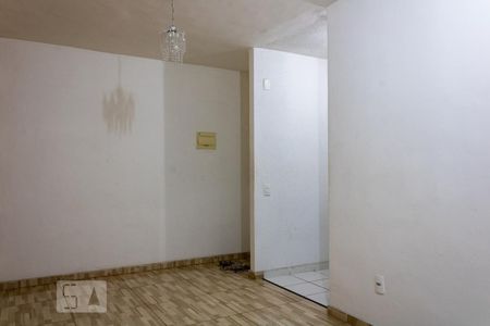 Sala de apartamento para alugar com 2 quartos, 43m² em Campo Grande, Rio de Janeiro