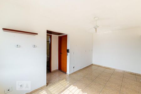 Sala de apartamento para alugar com 2 quartos, 60m² em São Lourenço, Niterói