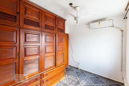 Quarto 1 de apartamento para alugar com 2 quartos, 60m² em São Lourenço, Niterói