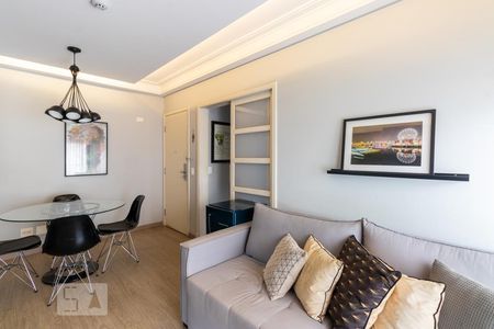 Sala de apartamento para alugar com 1 quarto, 47m² em Vila Uberabinha, São Paulo