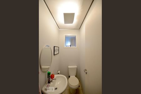 Lavabo de apartamento para alugar com 2 quartos, 80m² em Vila Mariana, São Paulo