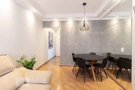 Sala de apartamento à venda com 2 quartos, 62m² em Centro, Osasco