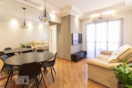 Sala de apartamento à venda com 2 quartos, 62m² em Centro, Osasco