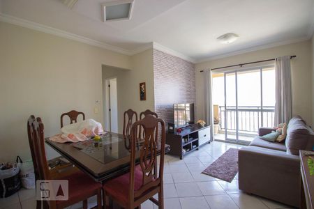 Sala de apartamento à venda com 3 quartos, 72m² em Vila das Hortências, Jundiaí