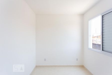 Quarto de apartamento para alugar com 2 quartos, 45m² em Jardim Roberto, Osasco