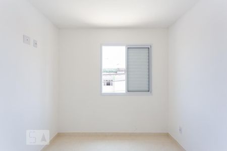 Quarto de apartamento para alugar com 2 quartos, 45m² em Jardim Roberto, Osasco