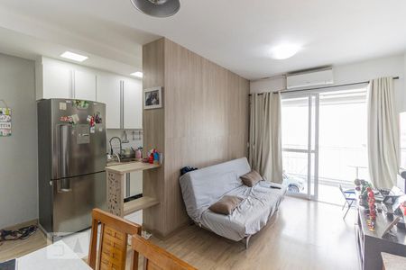 Sala de apartamento à venda com 2 quartos, 64m² em Centro, São Paulo
