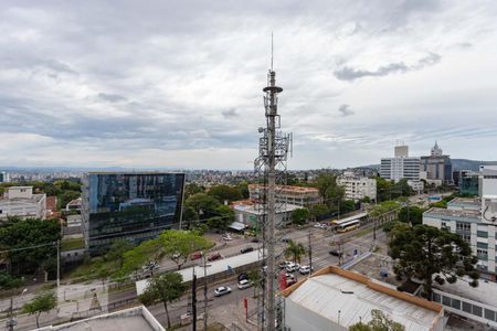 Vista de apartamento à venda com 2 quartos, 106m² em Três Figueiras, Porto Alegre