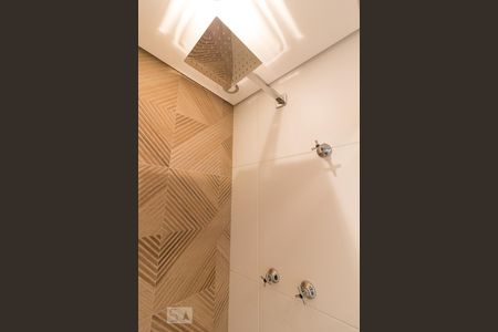 Banheiro - chuveiro de kitnet/studio à venda com 1 quarto, 28m² em Centro, Guarulhos
