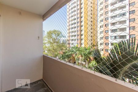 Sacada  de apartamento para alugar com 2 quartos, 70m² em Vila Andrade, São Paulo