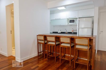 Sala de apartamento à venda com 1 quarto, 70m² em Vila Madalena, São Paulo